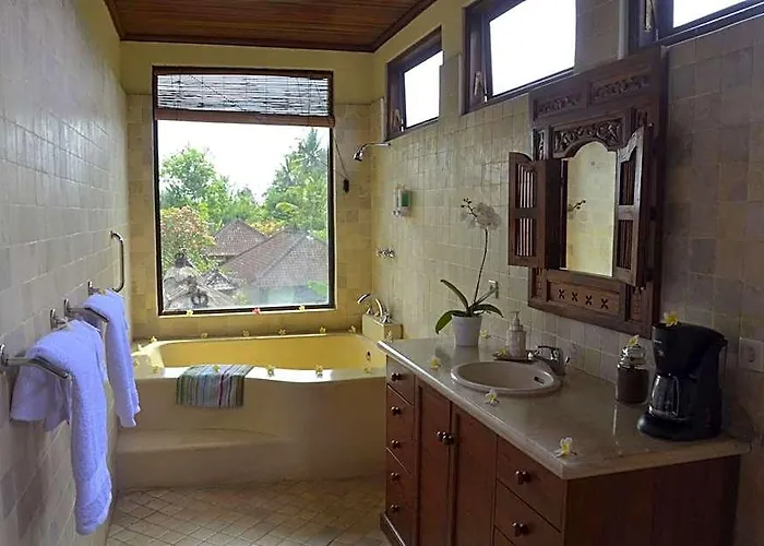 Mandala Desa 4*