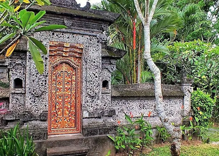 Mandala Desa 4* Batuan
