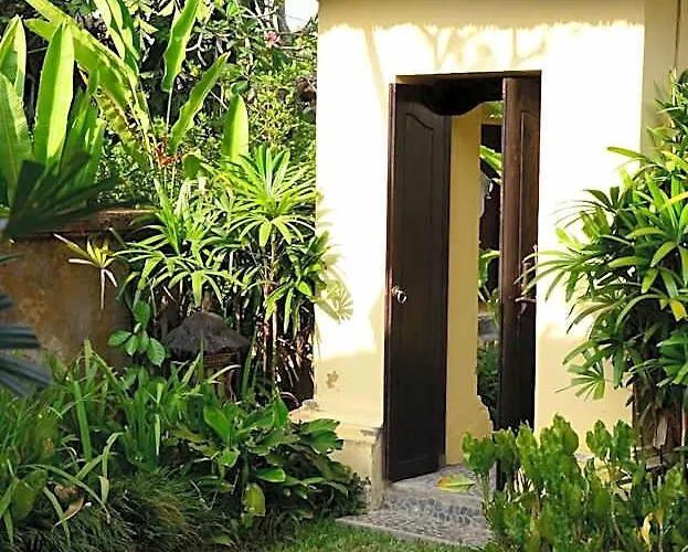 Mandala Desa 4* Batuan