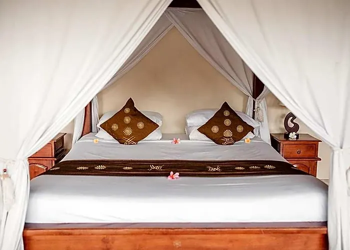 منتزه العطل Mandala Desa 4*